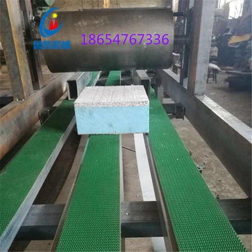 全自動(dòng)化fs外建筑復(fù)合免拆一體板設(shè)備硅質(zhì)聚苯板魯輝機(jī)械直銷(xiāo)